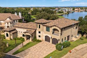 Interluxe Auctions puts two Central Texas luxury estates on the block Oct. 26