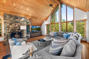 Concierge Auctions lands $5.654M Teton Pines sale in just 35 days – image 3