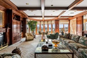 Snapple co-founder's 'Snapple House' estate heads to auction in London